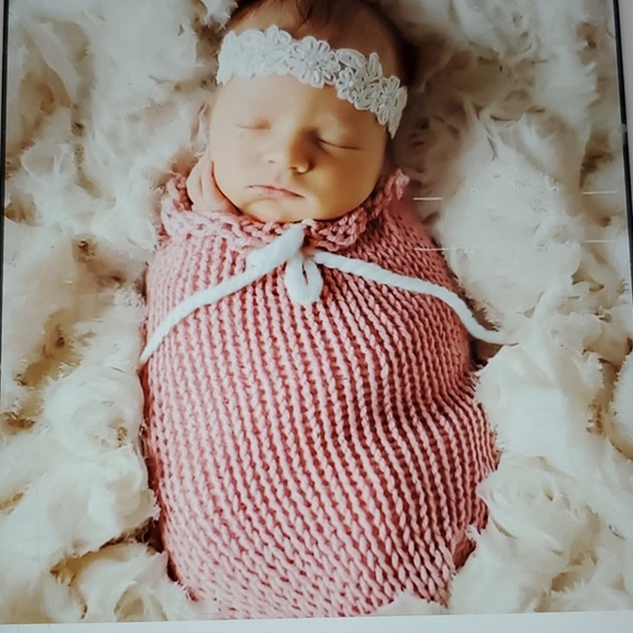 3 for 15❤Newborn photoshoot. - Picture 2 of 2